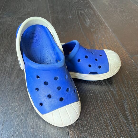 Kids Crocs, size 11 - Picture 3 of 6